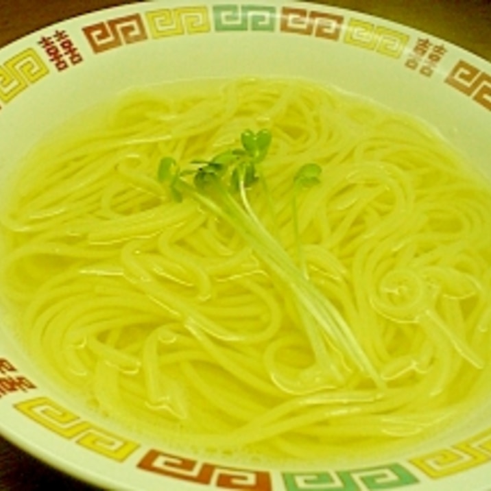 スパゲティ麺で塩ラーメン